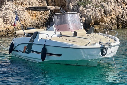 Charter Motorboat Beneteau Flyer 6 Marseille