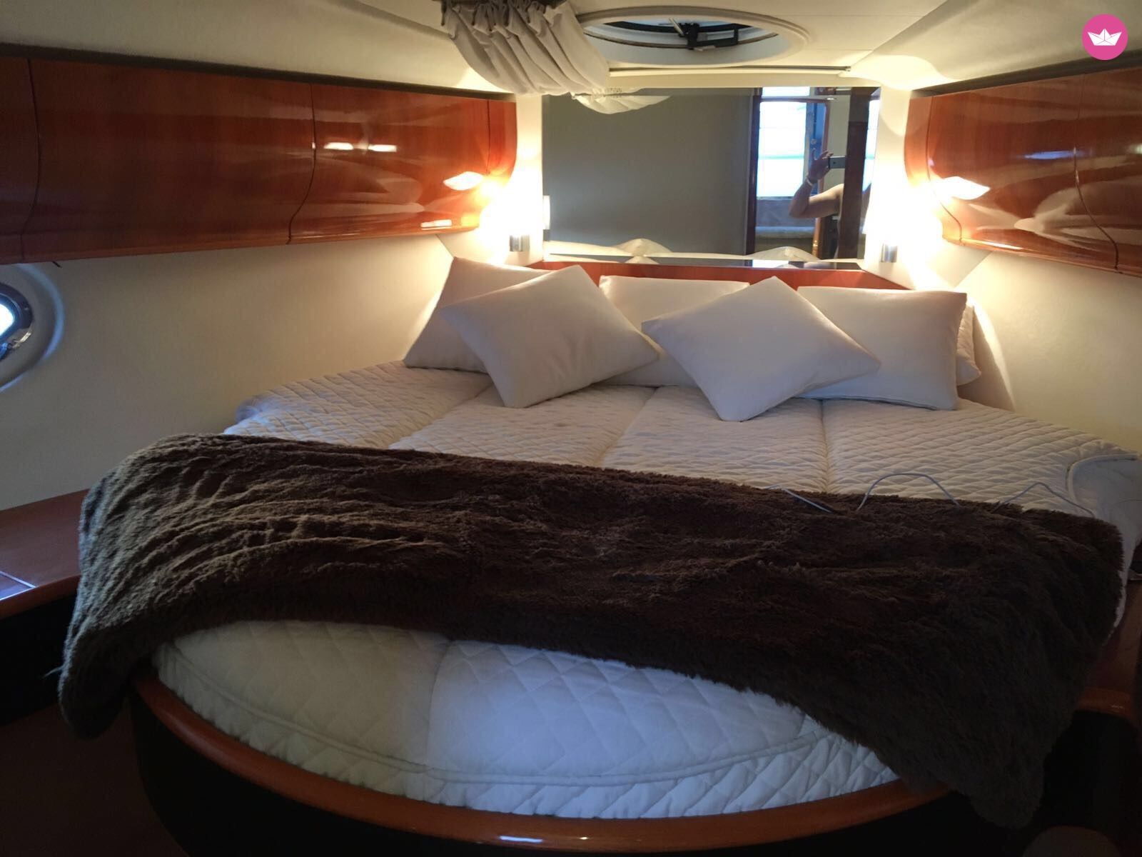 Charter motorboat in Ibiza  