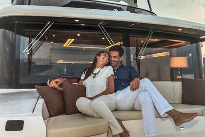 Yacht a motore TRINITY 1800 HP (2018)