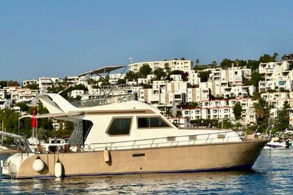 Charter Motor yacht YELLOW Motorboat 13m YELLOW Motorboat 13m Bodrum