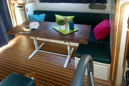 Louez cette péniche pour découvrir les beautés