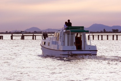 Verhuur Woonboot New Con Fly Suite Chioggia