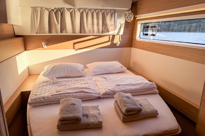 Location Catamaran Lagoon-Bénéteau Lagoon 43 - 4 + 2 cab. Trogir