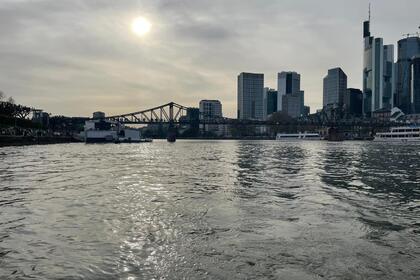 Tenderboot mit E-Motor führerscheinfrei