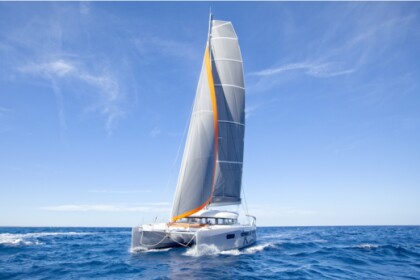 Rental Catamaran Excess Excess 15 Trogir