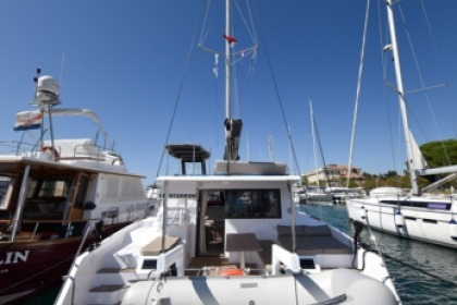 Charter Catamaran Aventura 34 Zadar