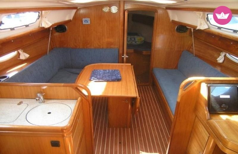 Bavaria 33 Cruiser in Trogir for hire