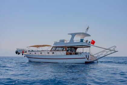 Fethiye Luxury Boat : Unwind in Paradise, Lunch Included