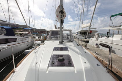 Location Voilier BENETEAU OCEANIS 35.1 Tortola
