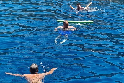 Traditional Yacht Experience · Cruise in Athens