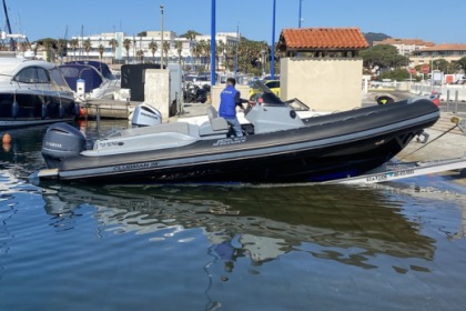 Hyra båt RIB-båt Joker Boat Clubman 28 Saint-Cyr-sur-Mer