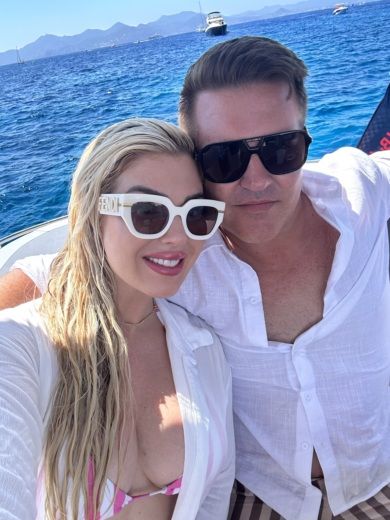 Cannes Motorboat Super offer!!! Everything included skipper fuel Bavaria boat 13 meters from 2017! alt tag text