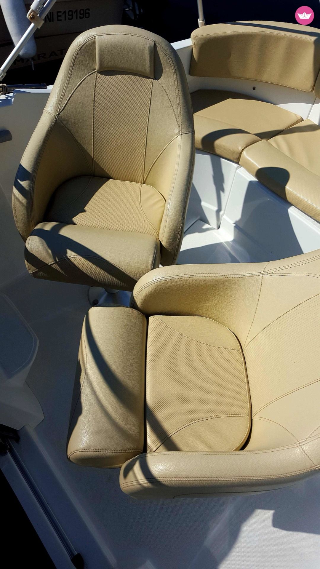 Bateau à moteur Beneteau Flyer 550 Sundeck à louer