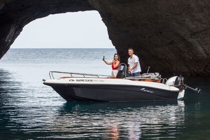 Rental Motorboat Nireus Nireus Black –  490 Comfort Port of Milos, Milos