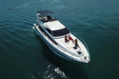 Rental Motor yacht techenema 65 Angra dos Reis