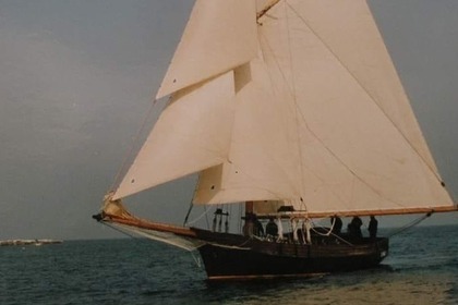 Verhuur Zeilboot Ippolito girolamo Veliero Marina di Pisa