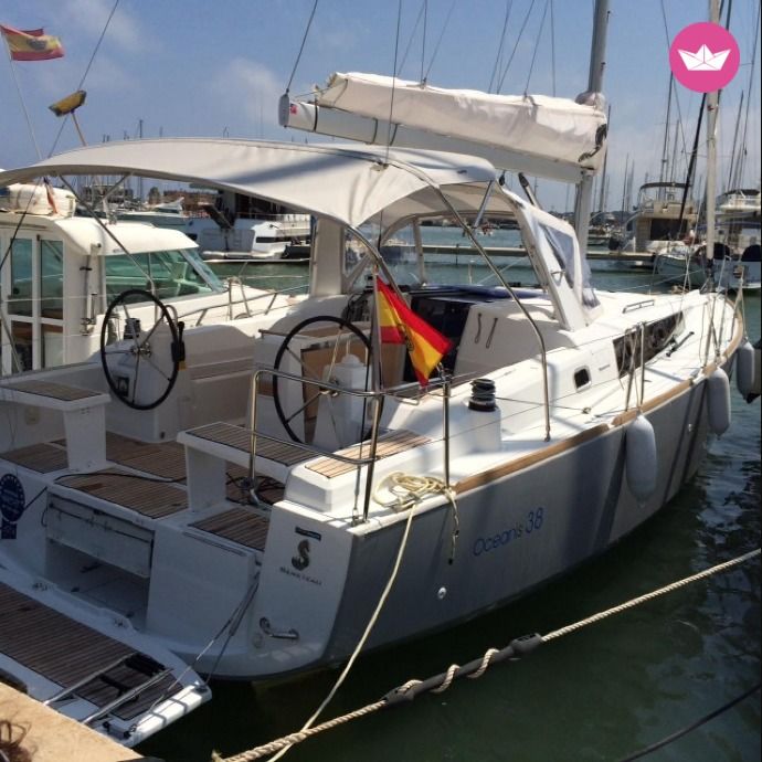Beneteau Oceanis 38
