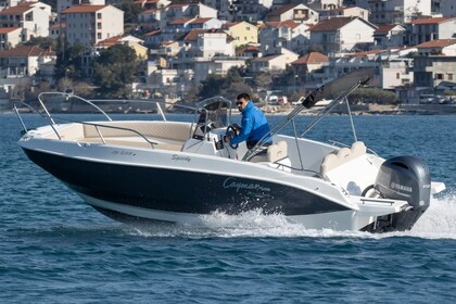 Rental Motorboat Cayman Deluxe Milna