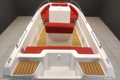 Private Boat-No drive Lincese