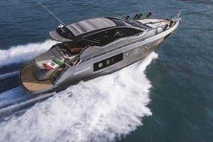 Location Yacht Cranchi Yachts Cranchi M44 HT Beaulieu-sur-Mer