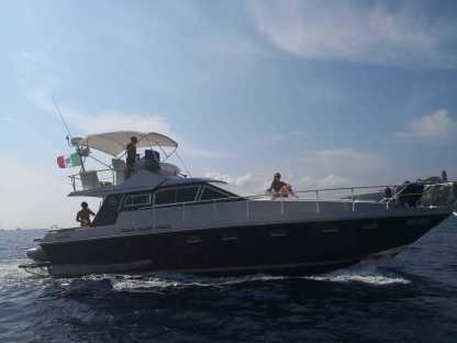 Charter Motorboat Mochi Craft Superdominator 43 Capo d'Orlando