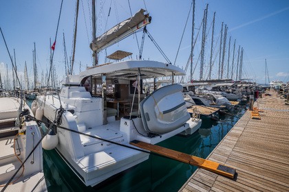 Hyra båt Katamaran Catana Group Bali Catspace Kaštel Gomilica