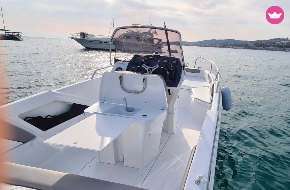 Bateau à moteur Salpa SALPA SUNSIX 140cv 5