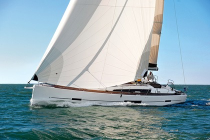 Noleggio Barca a vela Dufour Dufour 500 GL La Maddalena