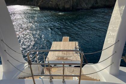 Ultra Luxury gulet with a capacity of 10 people