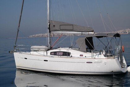 Alquiler Velero BENETEAU OCEANIS 43 Alimos