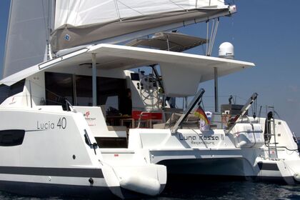 Catamaran Lucia 40