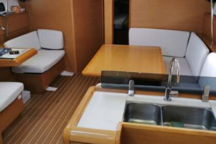 All inclusive - 1 to 10 days - Sun odyssey 43.9 with A/C
