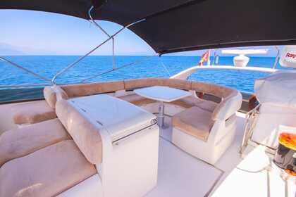 lovely motoryacht for 6 people in Antalya/Kemer