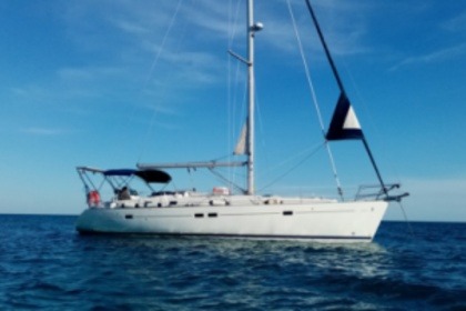 Rental Sailboat Beneteau Oceanis 411 Martigues