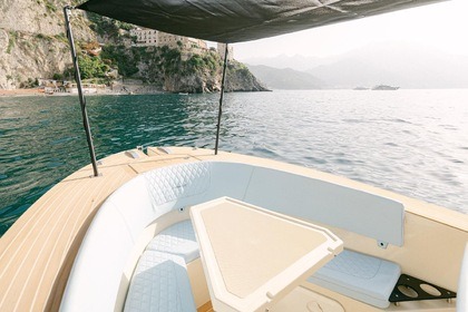 Capri Walk around 25