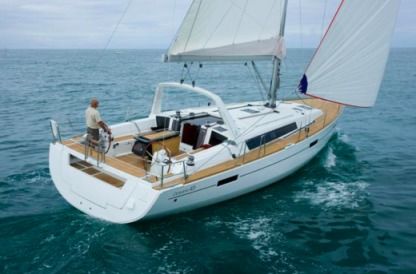Rental Sailboat Beneteau 45 Zaton
