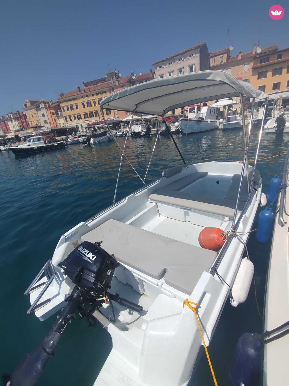 Bateau sans permis Rent a boat NEW Roto 450s 6cv 6