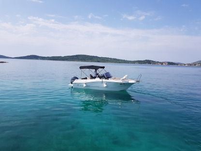 Location Bateau à moteur Atlantic Marine Sun Cruiser 655 Vodice