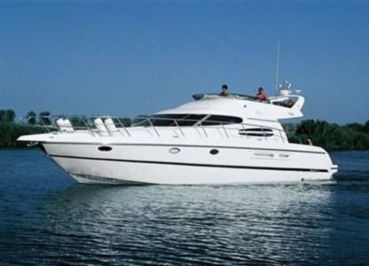 Charter Motorboat Cranchi Cranchi Atlantique 50 Bar