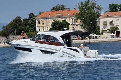 Hire Motorboat Bénéteau Antares 9 OB Zadar