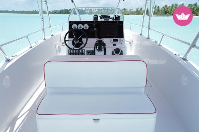 Bateau à moteur G-cat 30 30 600cv 5