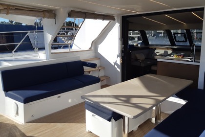 Location Yacht à moteur 8 NAUTITECH 47 POWER CAT Ajaccio