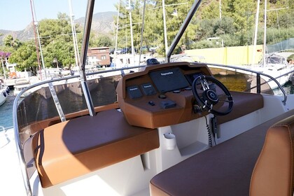 Power Catamaran 3 Cabins 2016 Model