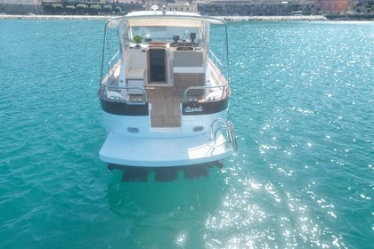 Gozzo sorrentino planante cabinato