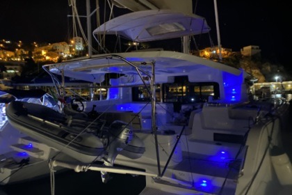 Lagoon 46 2021 new model 2022  Franci