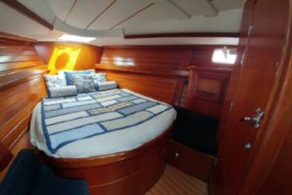 Salida en velero Barcelona