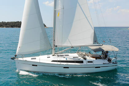 Miete Segelboot BAVARIA CRUISER 41 Pula