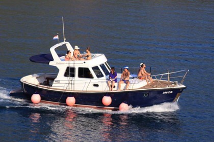 Hire Motorboat Calafuria Custom made Dubrovnik