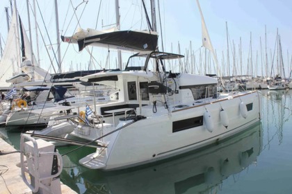 Charter Catamaran Lagoon Lagoon 40 Athens
