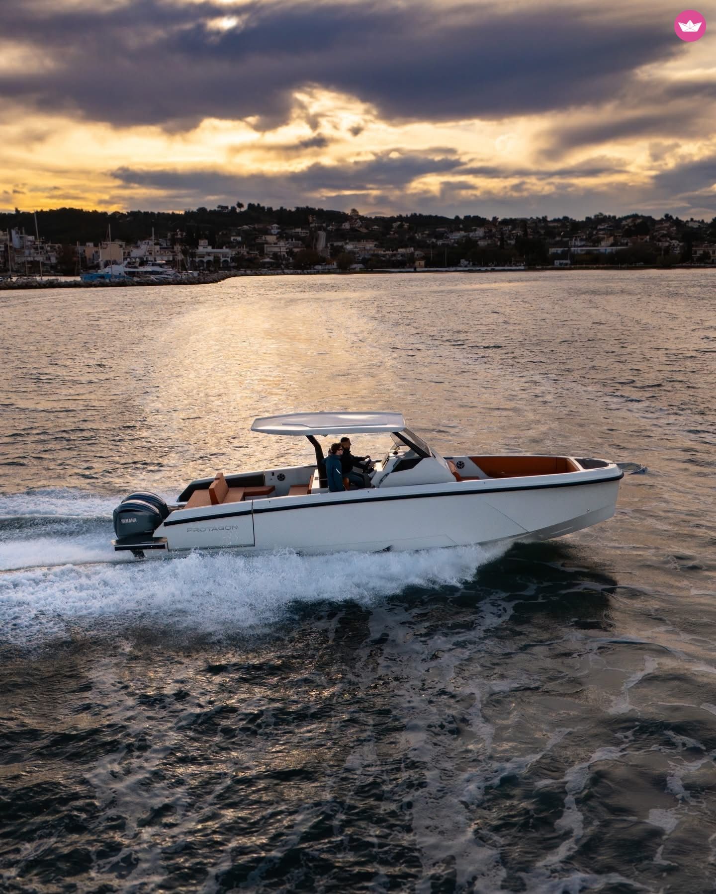 Bateau à moteur Protagon Yachts 33 600cv